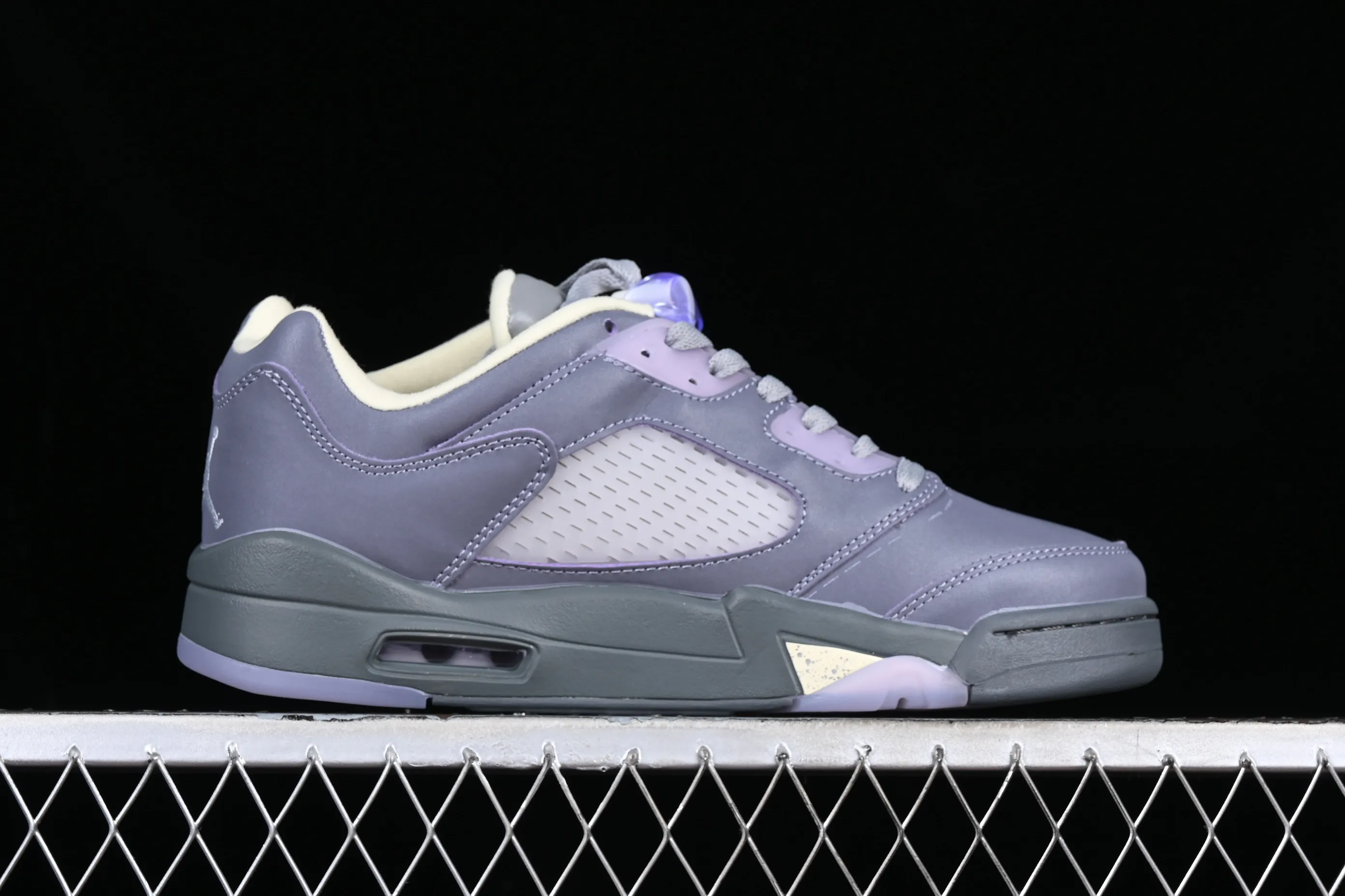 All categories Air Jordan Jordan series basketball shoes Air Jordan 5 G version Air Jordan 5 Low "Indigo Haze" AJ5 Joe 5 3M reflective indigo fog color low-top basketball shoes FJ4563-500